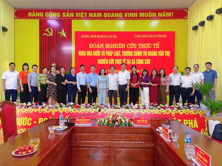 Văn Hoá xã Hội