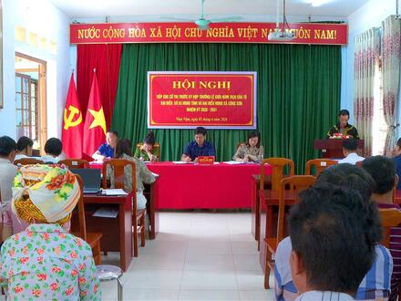 Kinh tế - Chính trị