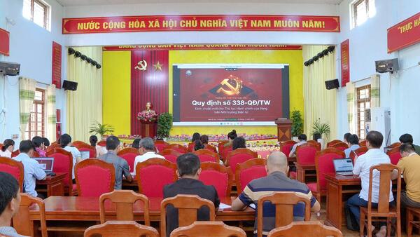 HỘI NGHỊ TẬP HUẤN TRIỂN KHAI THỦ TỤC HÀNH CHÍNH CỦA ĐẢNG TRÊN MÔI TRƯỜNG ĐIỆN TỬ GIAI ĐOẠN 2