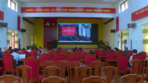 CÔNG SƠN THAM GIA HỘI NGHỊ TẬP HUẤN CÔNG TÁC TUYÊN TRUYỀN MIỆNG NĂM 2026