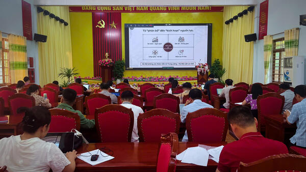 ĐẢNG ỦY XÃ CÔNG SƠN TIẾP SÓNG TRỰC TUYẾN HỘI NGHỊ BÁO CÁO VIÊN TRUNG ƯƠNG THÁNG 6 NĂM 2026