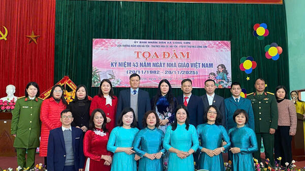 Tưng bừng Lễ kỷ niệm Ngày Nhà giáo Việt Nam 20/11/2025 – Thắp lửa tri ân tại 4 đơn vị trường trên địa bàn xã Công Sơn, tỉnh Lạng Sơn.