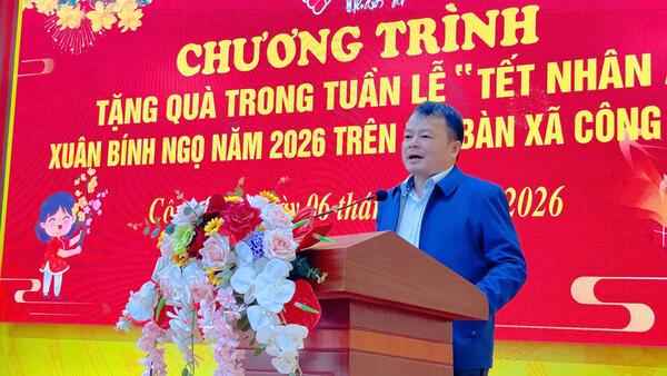 CÔNG SƠN TRAO QUÀ “TẾT NHÂN ÁI” CHO 100 HỘ KHÓ KHĂN